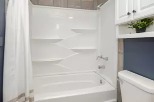 5088 Driftwood Ave, Kalamazoo, MI 49009 - Photo 17