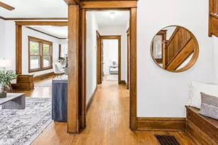 609 Wayne St, Saint Joseph, MI 49085 - Photo 9