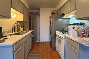 3025 Forest Creek Ct, Ann Arbor, MI 48108 - Photo 5