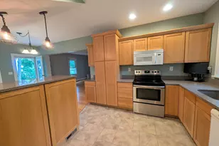 1020 S Marshall Ave, Marshall, MI 49068 - Photo 27