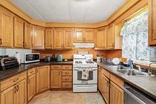 55719 Resort Rd, Three Rivers, MI 49093 - Photo 13