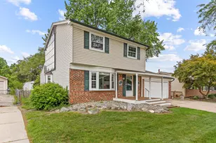 39805 Coronation Rd, Canton, MI 48188 - Photo 3