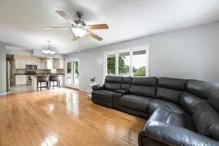 12111 S Sherman Lake Dr, Augusta, MI 49012 - Photo 5