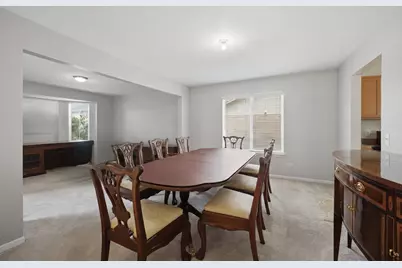 24224 Konarska Drive, Flat Rock, MI 48134 - Photo 9