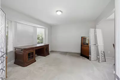 24224 Konarska Drive, Flat Rock, MI 48134 - Photo 5