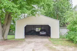 257 Winona St, Bronson, MI 49028 - Photo 3