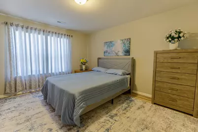 11355 N Woods Drive, Utica, MI 48317 - Photo 9