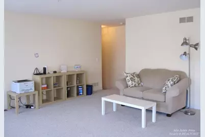 2806 Barclay Way, Ann Arbor, MI 48105 - Photo 9