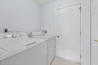 6640 Deerhurst Drive, Westland, MI 48185 - Photo 17