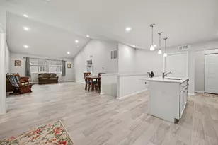 605 Bush Blvd, Three Rivers, MI 49093 - Photo 3