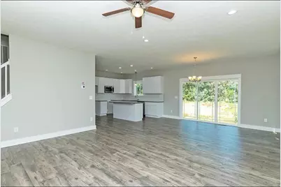 9 Aviara Oaks Parkway, Jackson, MI 49201 - Photo 7