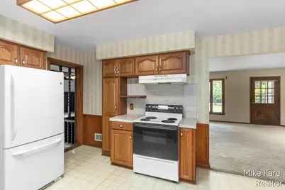3047 143rd Avenue, Dorr, MI 49323 - Photo 9