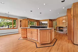 757 N Kalamazoo Ave, Marshall, MI 49068 - Photo 11
