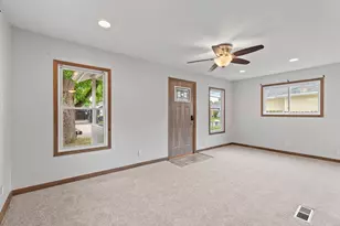 3428 Sunnyheart Ave, Jackson, MI 49202 - Photo 7