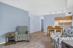 350 Briarcrest Dr, Ann Arbor, MI 48104 - Photo 15