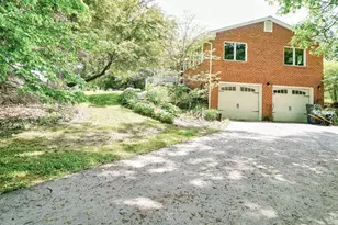 8235 N Territorial Rd, Dexter, MI 48130 - Photo 9