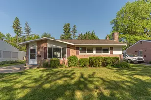 622 Rosemont Ave, Saline, MI 48176 - Photo 1
