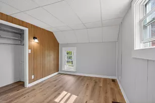 749 Kennedy St, Jackson, MI 49202 - Photo 15