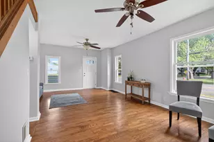 749 Kennedy St, Jackson, MI 49202 - Photo 7