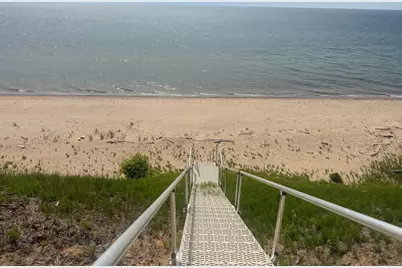 2450 Lakeshore Drive, Fennville, MI 49408 - Photo 5