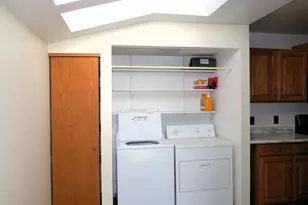743 Ellery Ave, Jackson, MI 49202 - Photo 21