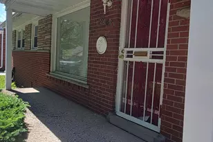 24051 Geneva St, Oak Park, MI 48237 - Photo 5
