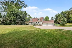 10130 Emerald Ct, Brooklyn, MI 49230 - Photo 33