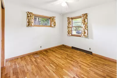 1551 S Windsor Drive, Saint Joseph, MI 49085 - Photo 13