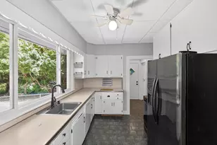 321 N Broadway St, Cassopolis, MI 49031 - Photo 15