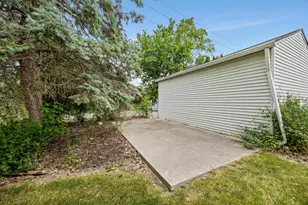 3300 Alice St, Dearborn, MI 48124 - Photo 23