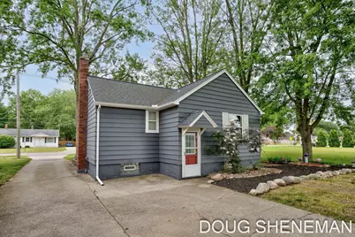 145 W Roosevelt Avenue, Zeeland, MI 49464 - Photo 13