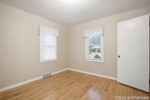 145 W Roosevelt Ave, Zeeland, MI 49464 - Photo 27