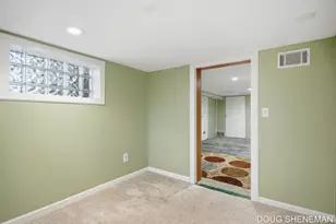 145 W Roosevelt Ave, Zeeland, MI 49464 - Photo 39