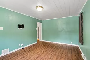 3513 Tampa St, Kalamazoo, MI 49048 - Photo 3