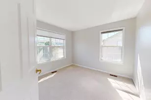 2813 Barclay Wy, Ann Arbor, MI 48105 - Photo 17
