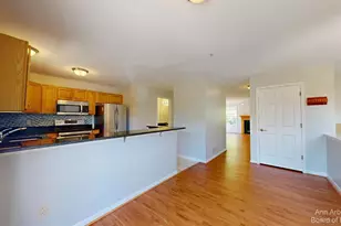 2813 Barclay Wy, Ann Arbor, MI 48105 - Photo 5