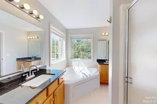 2813 Barclay Wy, Ann Arbor, MI 48105 - Photo 13