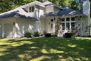 23286 Timberridge Dr, Big Rapids, MI 49307 - Photo 3