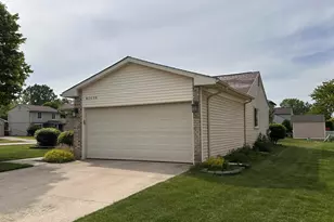 43694 Emrick Dr, Canton, MI 48187 - Photo 23