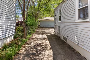 20524 Indian, Bedford, MI 48240 - Photo 33