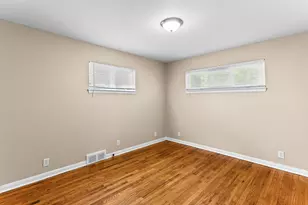 20524 Indian, Bedford, MI 48240 - Photo 7