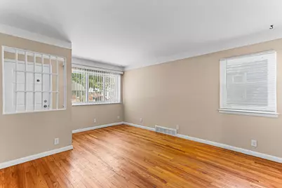 20524 Indian, Bedford, MI 48240 - Photo 5