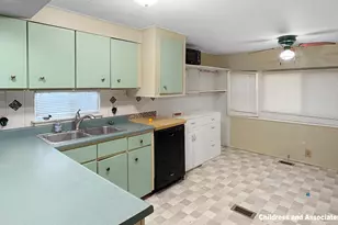 360 N Sword St SW, Grand Rapids, MI 49548 - Photo 3