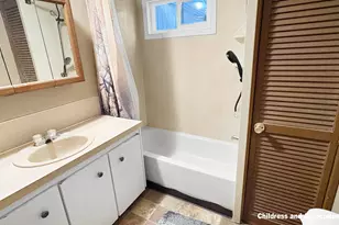 360 N Sword St SW, Grand Rapids, MI 49548 - Photo 5