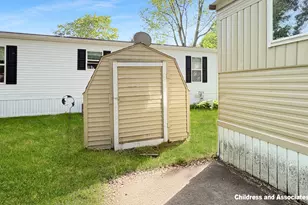 360 N Sword St SW, Grand Rapids, MI 49548 - Photo 15