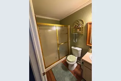 558 Thornhill Court, Belleville, MI 48111 - Photo 7