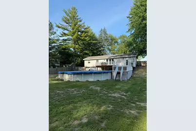10717 Alpine Avenue NW, Sparta, MI 49345 - Photo 9