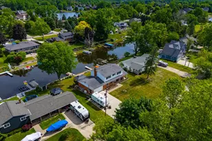 1888 Squaw Lagoon Dr, Oxford, MI 48371 - Photo 45