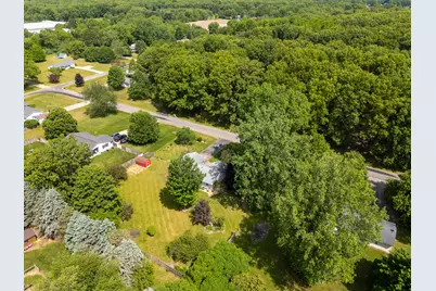 24383 Thousand Oaks Drive, Mattawan, MI 49071 - Photo 5