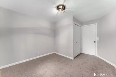 2687 Dunnigan Avenue NE, Grand Rapids, MI 49525 - Photo 31